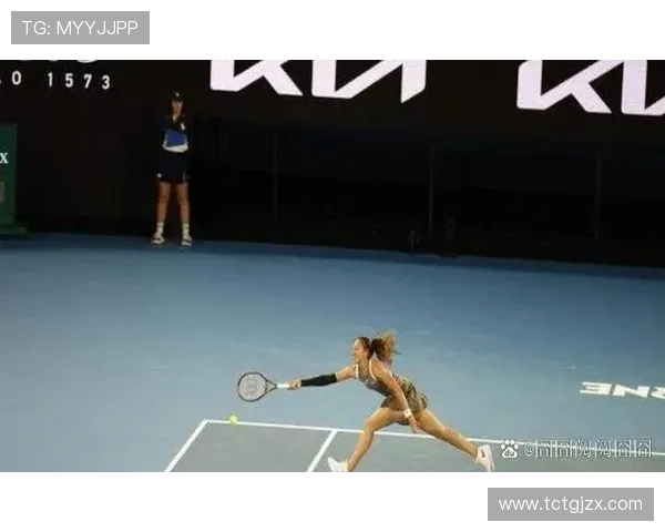 阿卡横扫德约逆转郑钦文出局夜